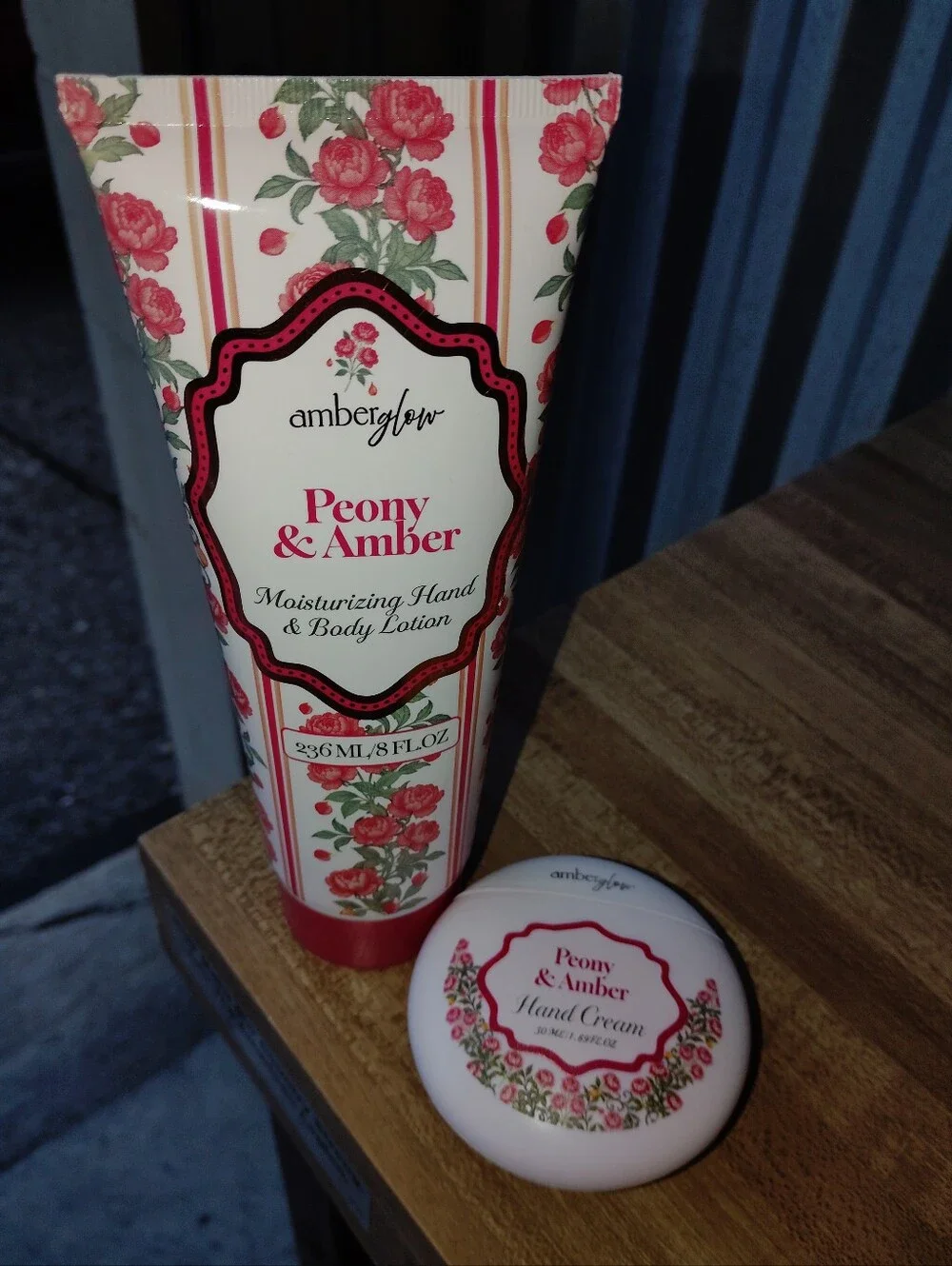 amberglow Peony & Amber Moisturizing Hand & Body Lotion — Pink Floral